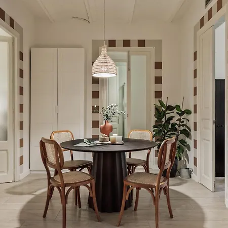 아파트 Sinan - 2 Bedrooms And Balcony In Sant Gervasi *